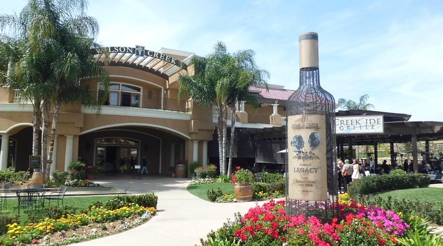 Wilson Creek Winery tasting room and vineyards in Temecula